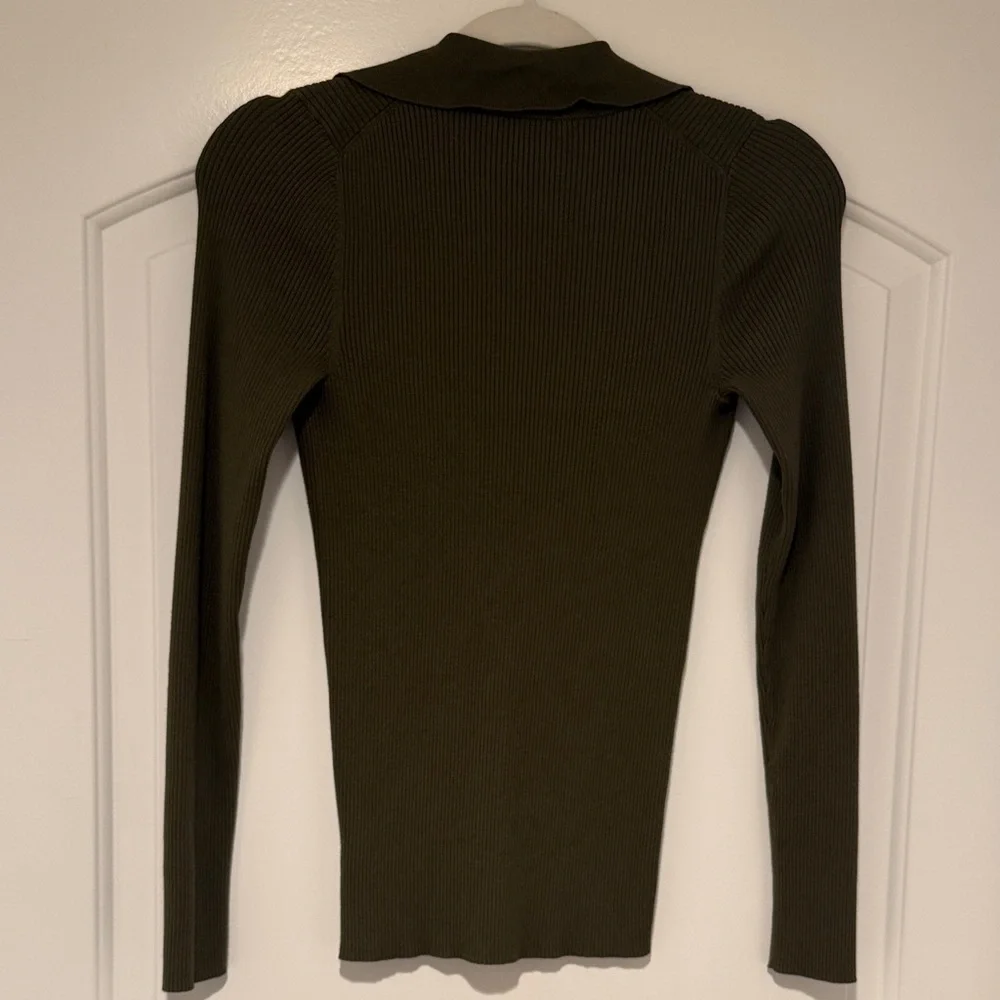 Babaton (Aritzia) Green Ribbed Long Sleeve Top - Picture 4 of 4